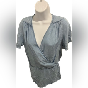 Light Blue Faux Wrap Top Soft Women’s Size L‎